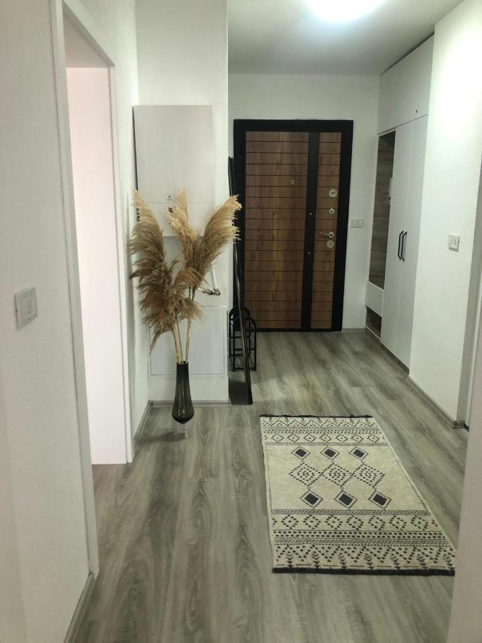 Apartment Prizreni-Free Private Parking Dış mekan fotoğraf