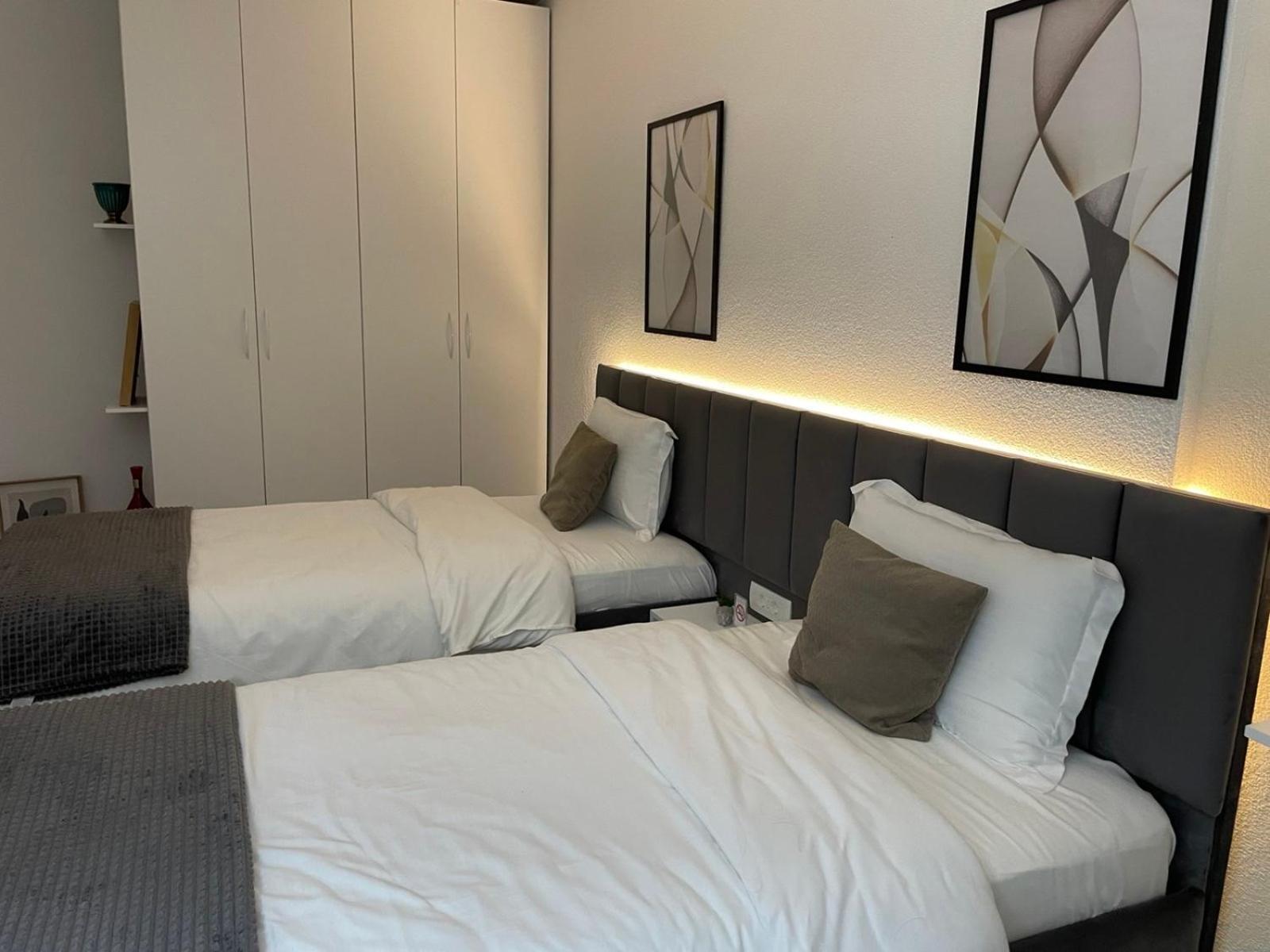 Apartment Prizreni-Free Private Parking Dış mekan fotoğraf
