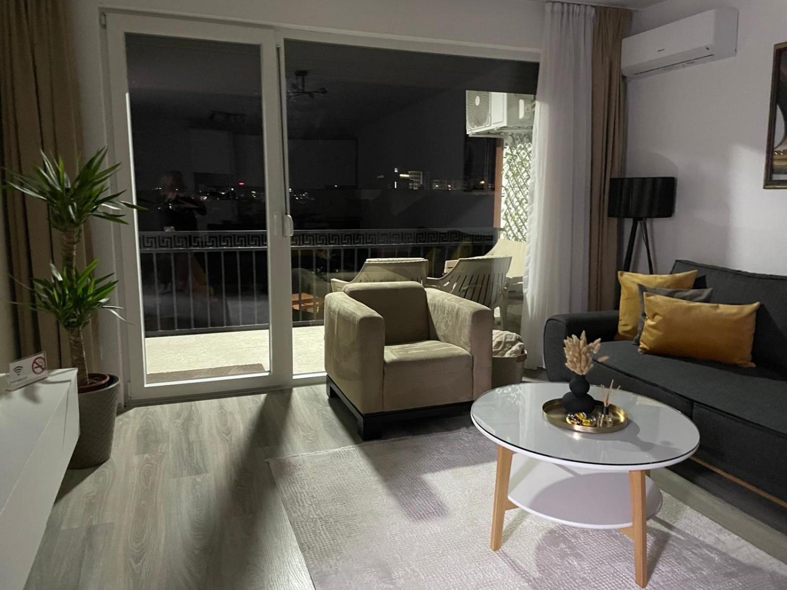 Apartment Prizreni-Free Private Parking Dış mekan fotoğraf